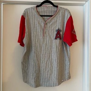 Anaheim Angels baseball tee with Angels logo.